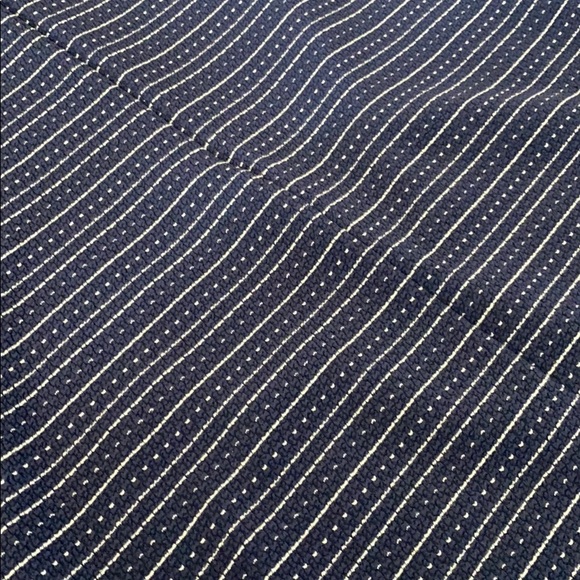 Loft Shift Dress - Picture 5 of 6